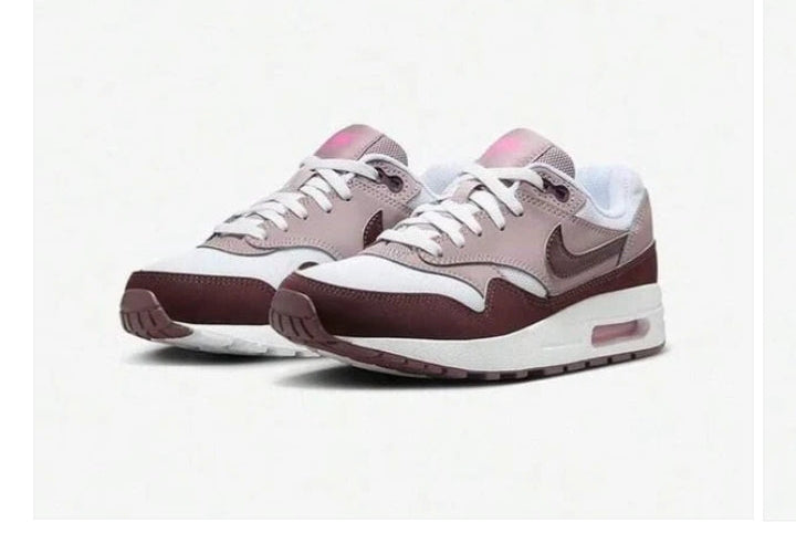 Nike women's air max